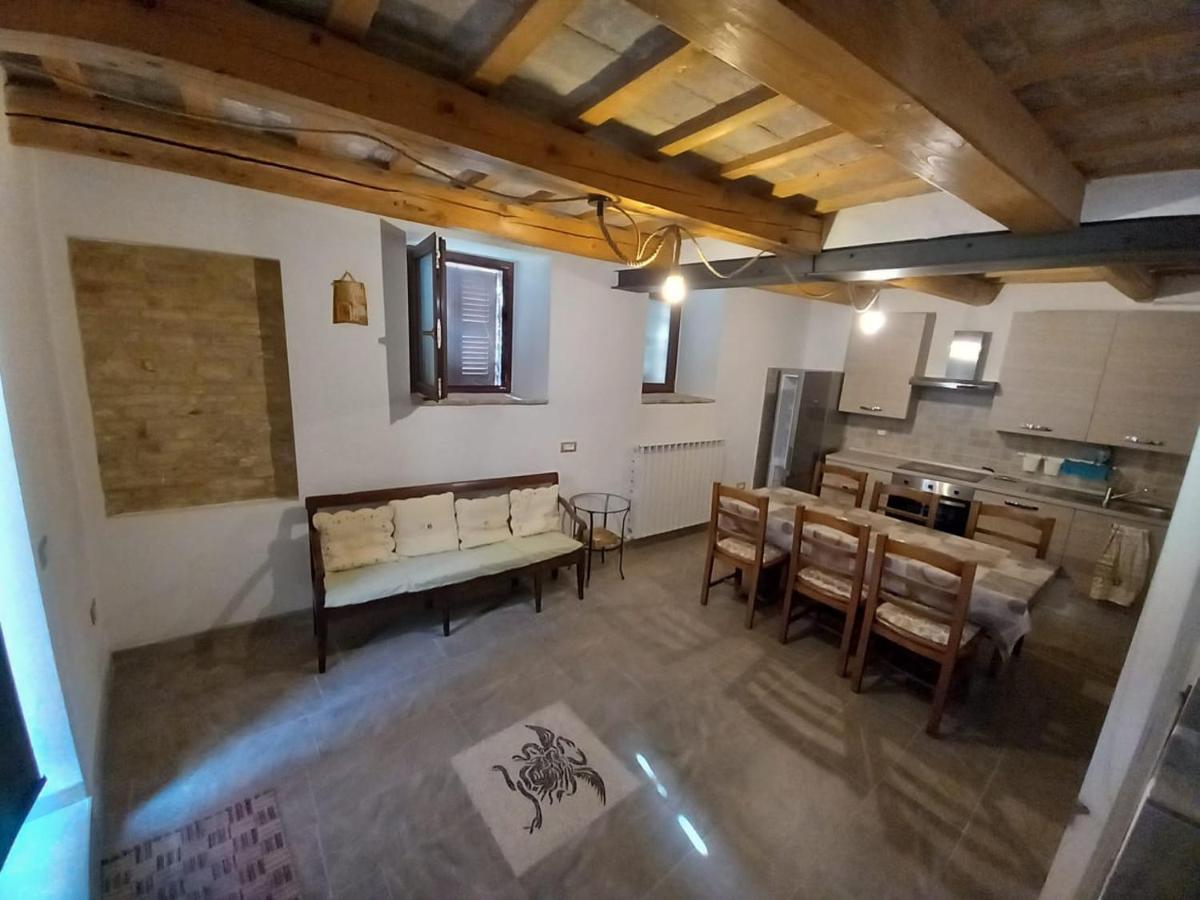 Casa Borgo Fonte Villa Castelleone di Suasa Екстериор снимка